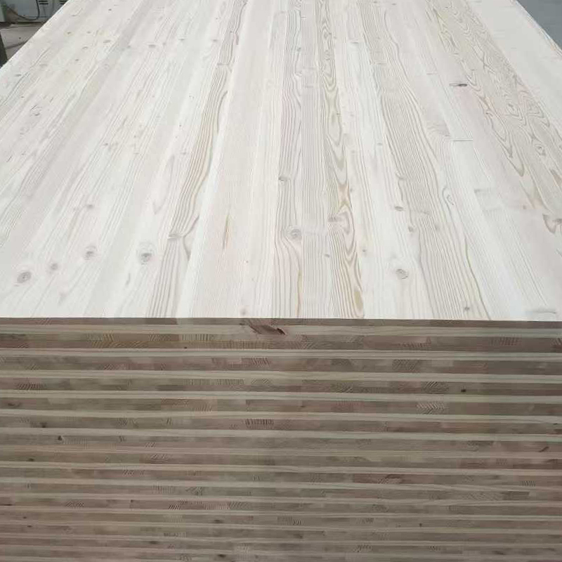 Furu industrielle CLT-paneler